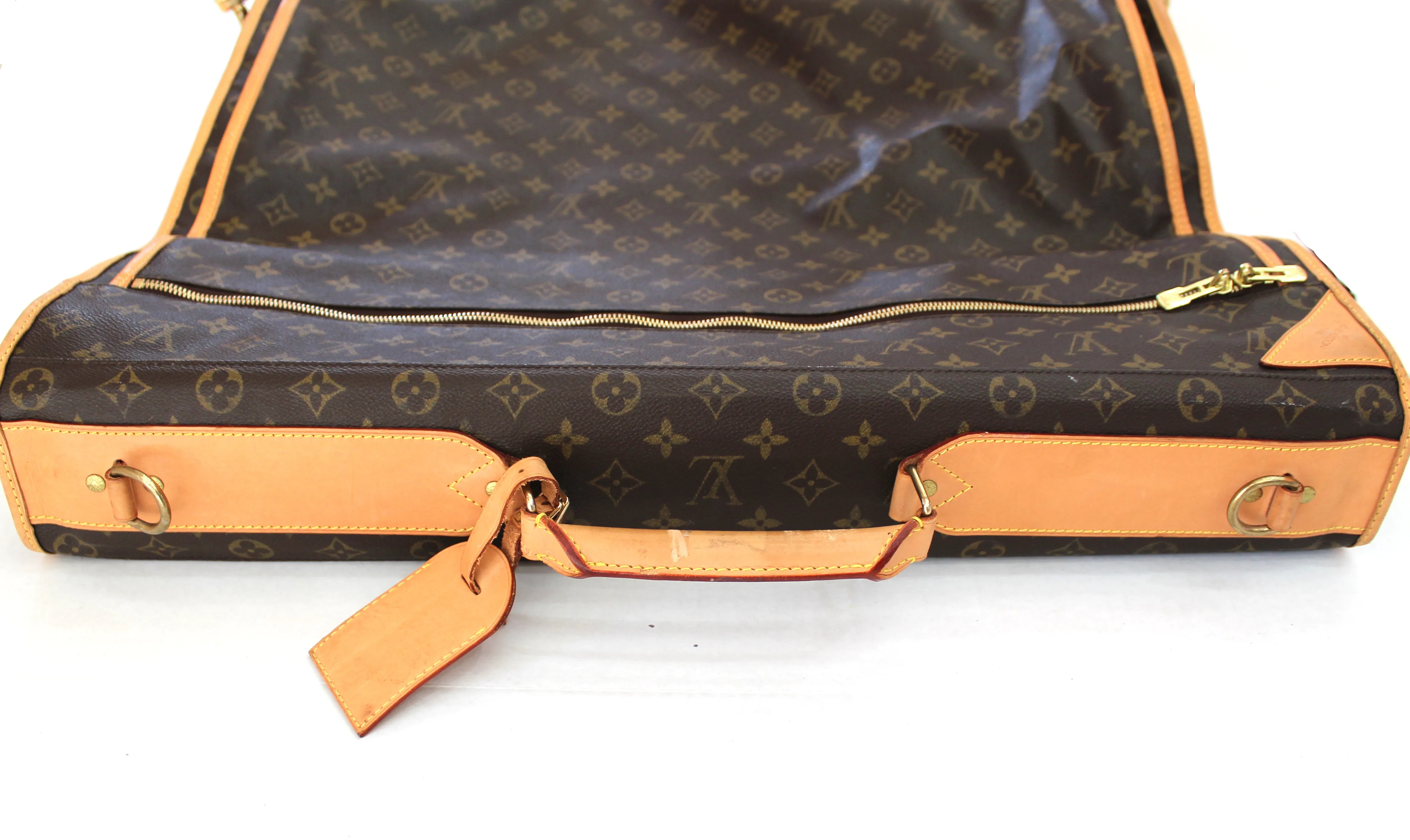 Authentic Louis Vuitton Garment Luggage Brown Monogram Canvas and Leather Weekend/Travel Bag