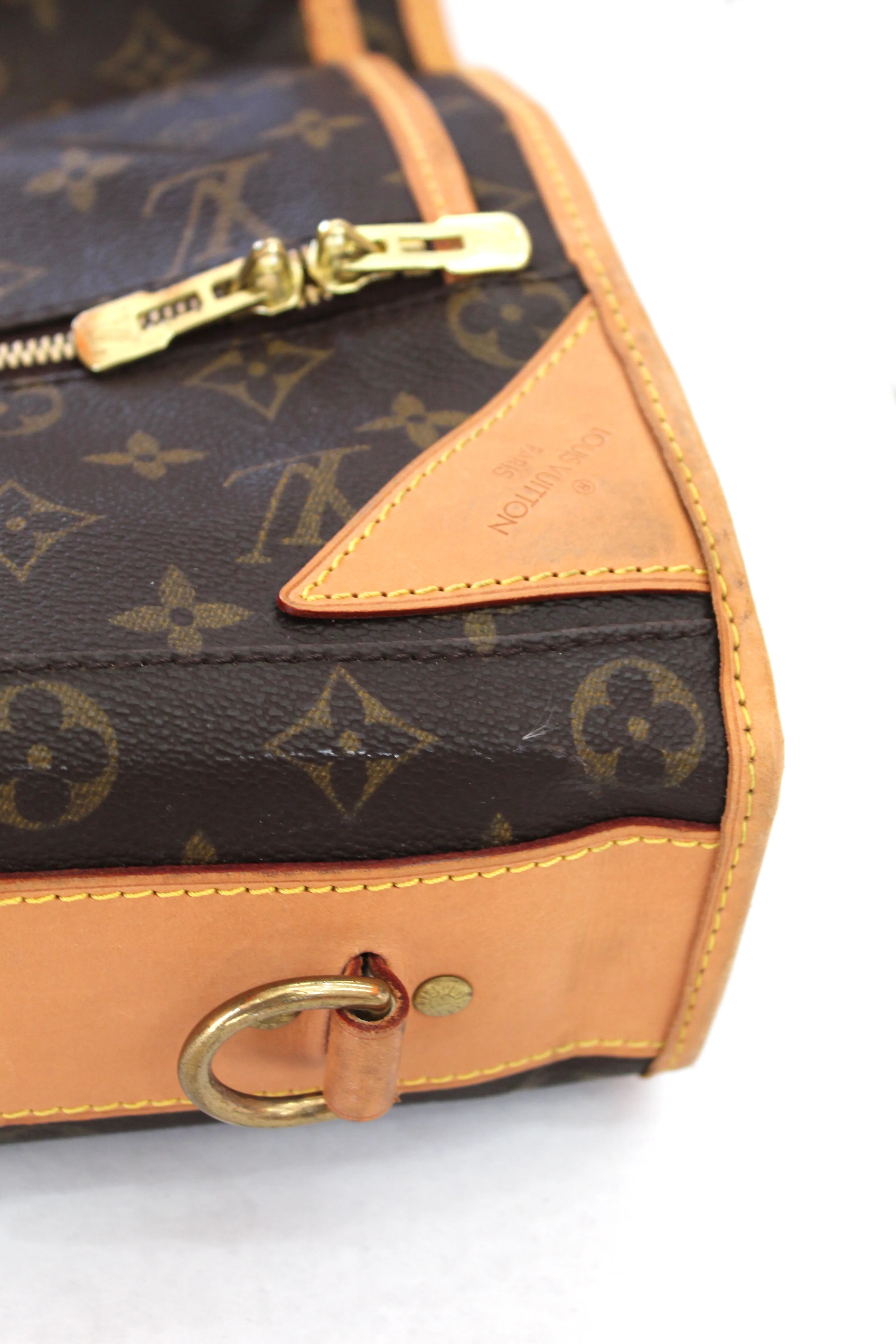 Authentic Louis Vuitton Garment Luggage Brown Monogram Canvas and Leather Weekend/Travel Bag