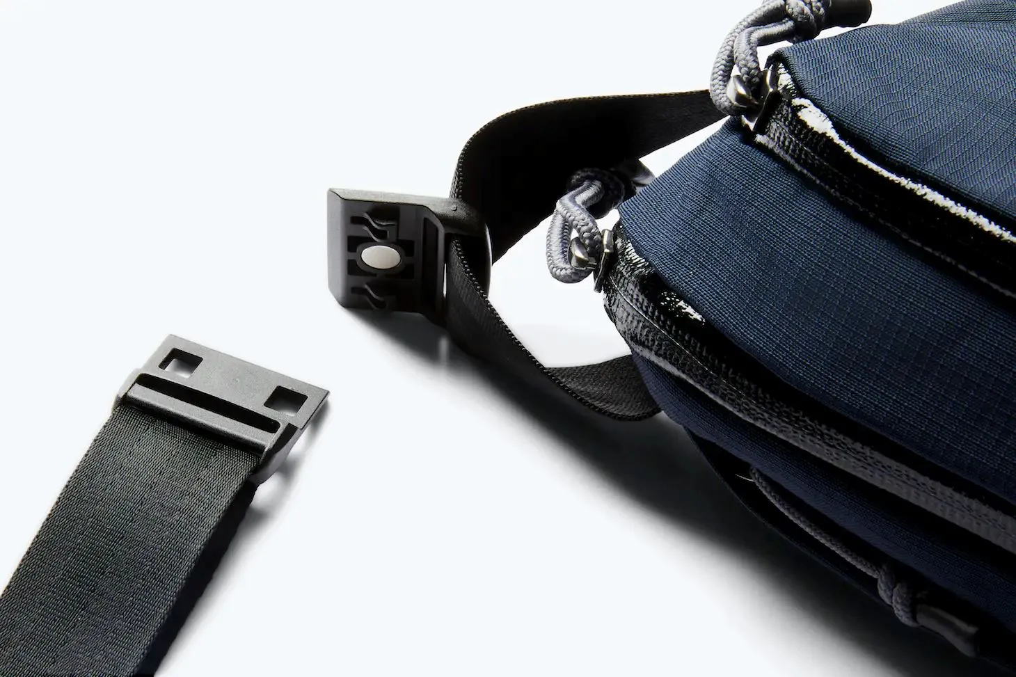 Bellroy Venture Ready Sling 2.5L - Nightsky