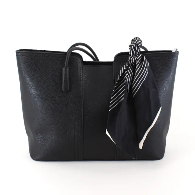 Black tote bag