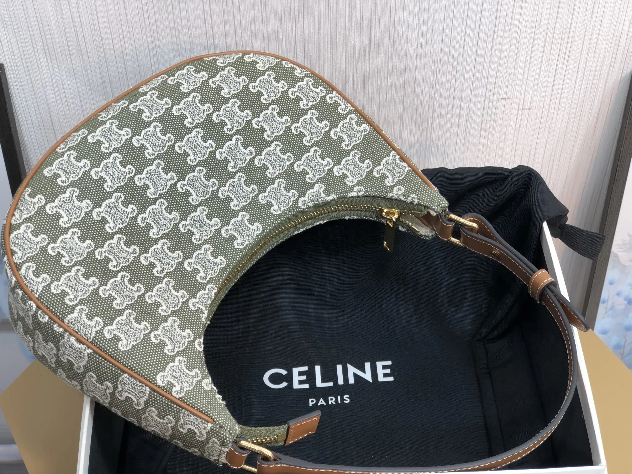 CE Ava Bag In Triomphe Canvas Green For Women 9in/23cm