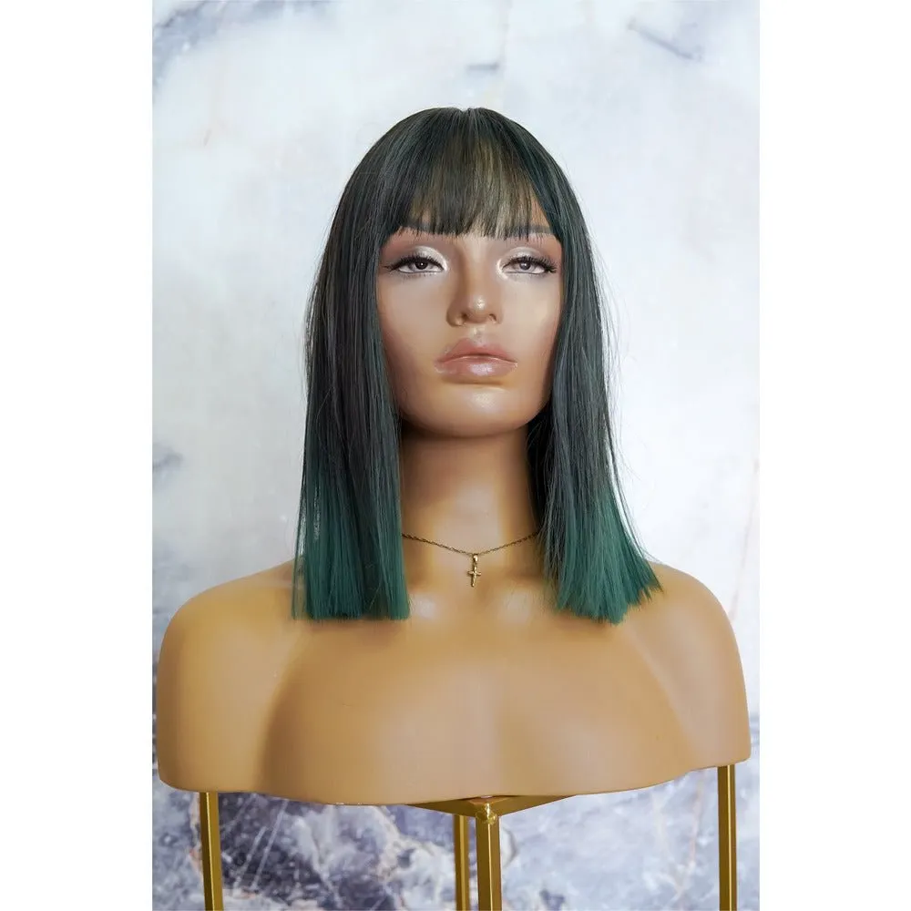 CHLOE Green Fringe Wig