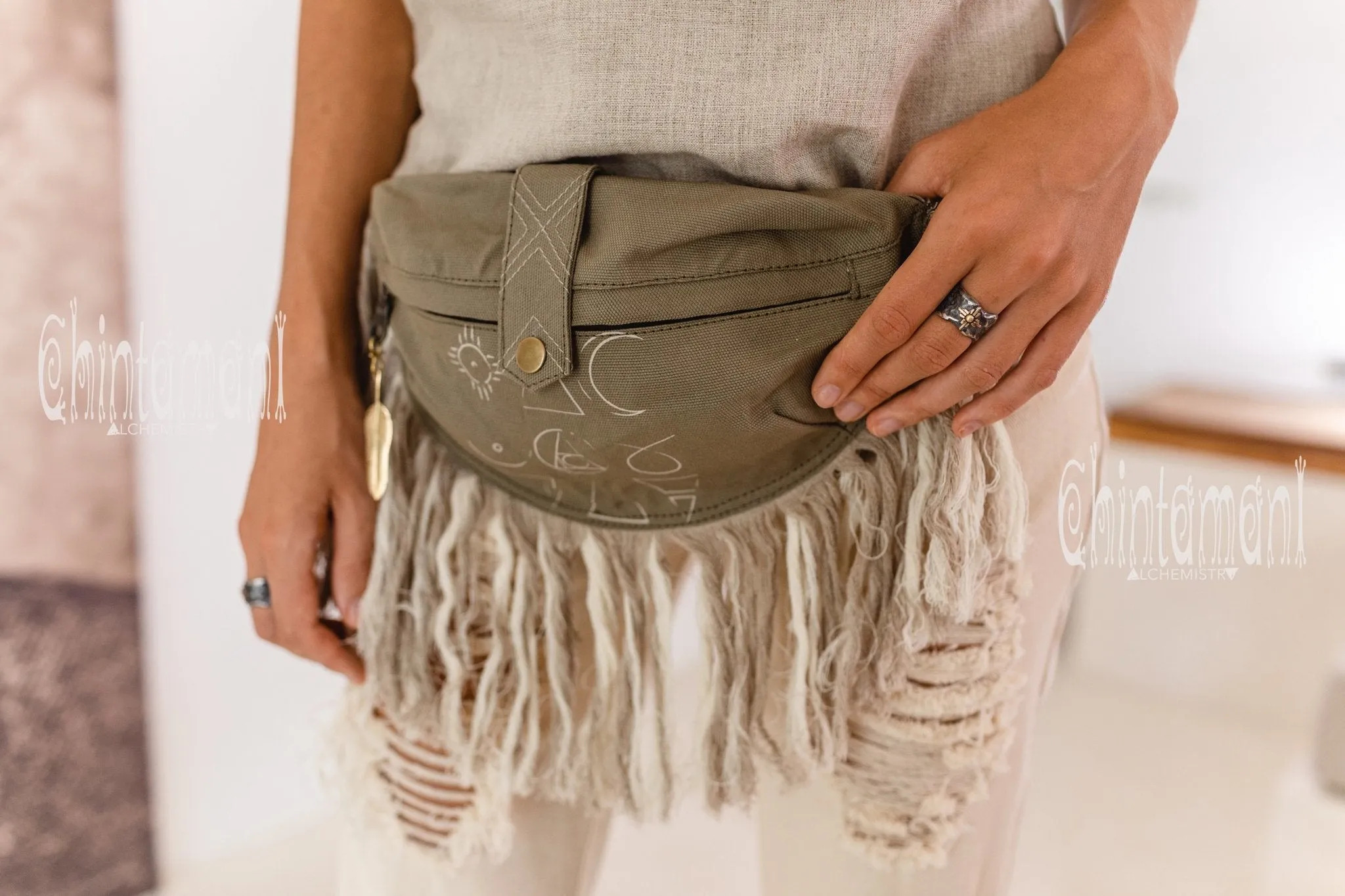 Fringe Cotton Canvas Banana Fanny Pack / Waist Bum Bag / Army Green