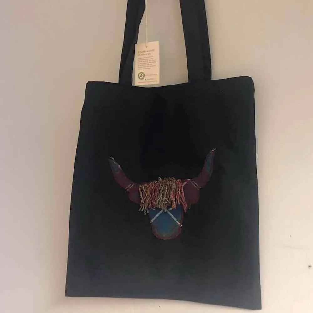 Highland Cow Tote Bag in Scotland 2000 Tartan