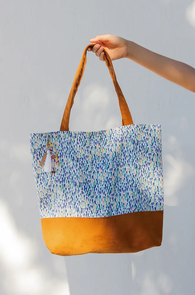 LLUVIA / zip top tote