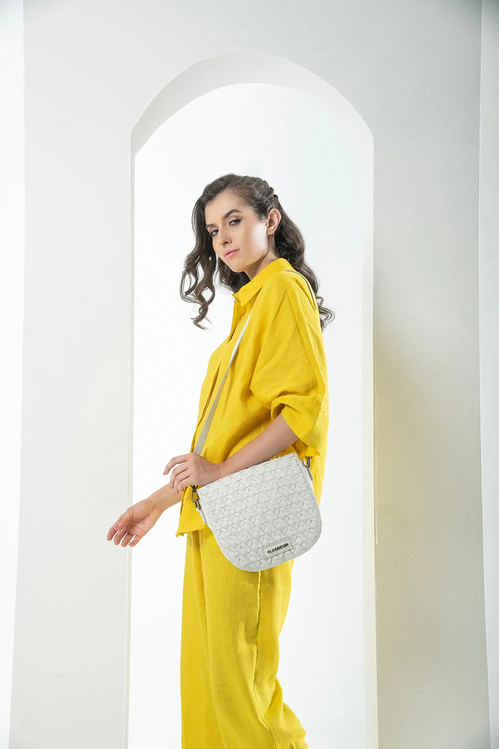 Nantes Cross Weave  Crossbody Bag