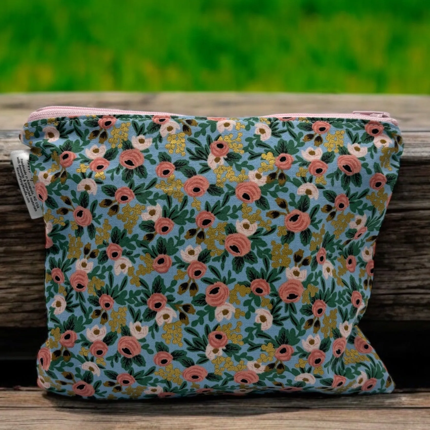 Sandwich Sized Reusable Zippered Bag Floral Gold Sparkle Detail