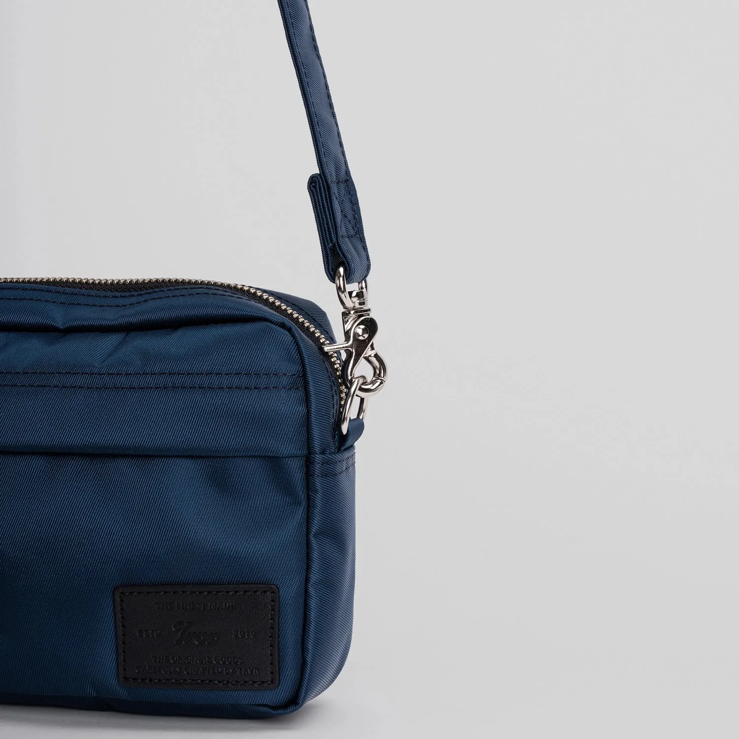 Staple Travel Pouch Navy