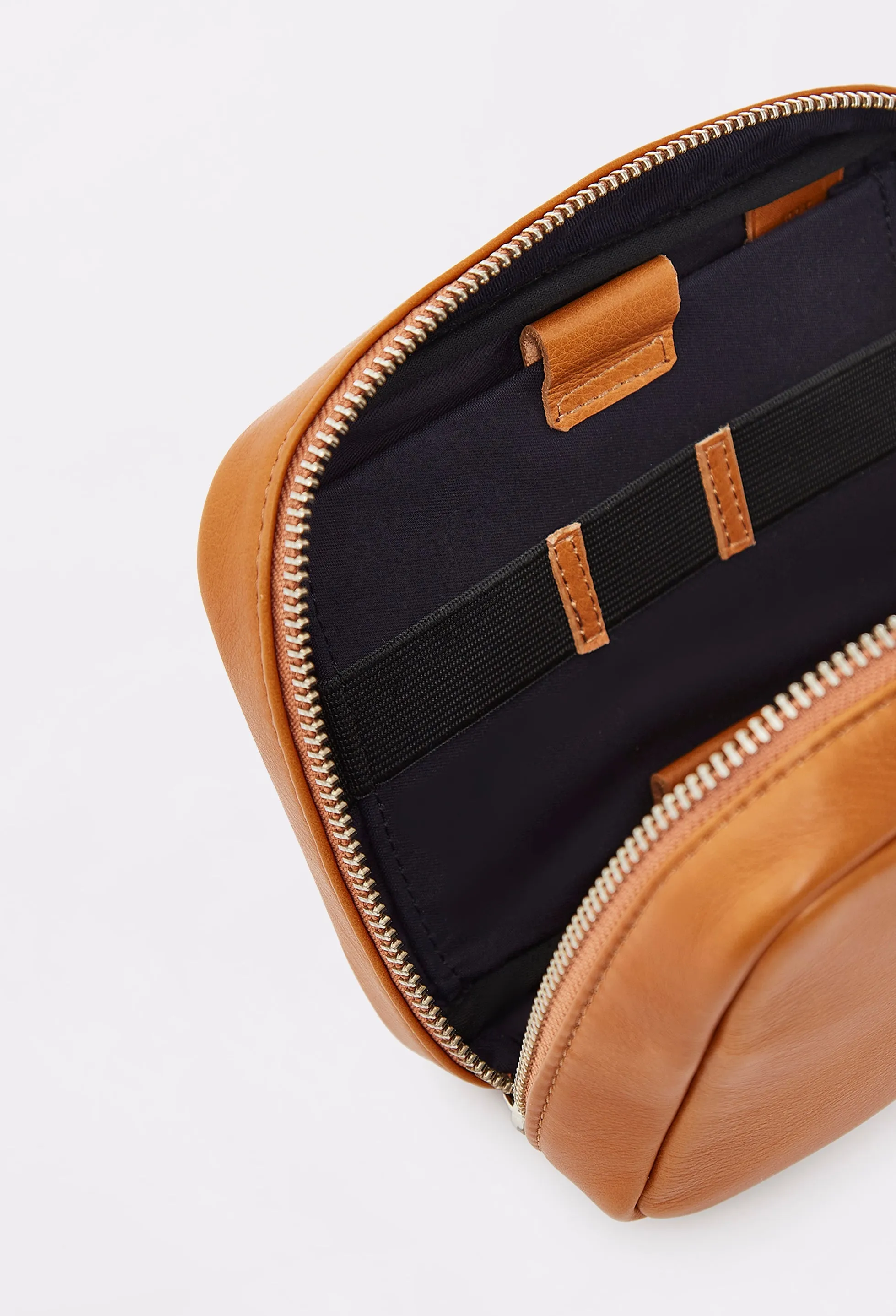 Tan Leather Tech Case 'Salerno'