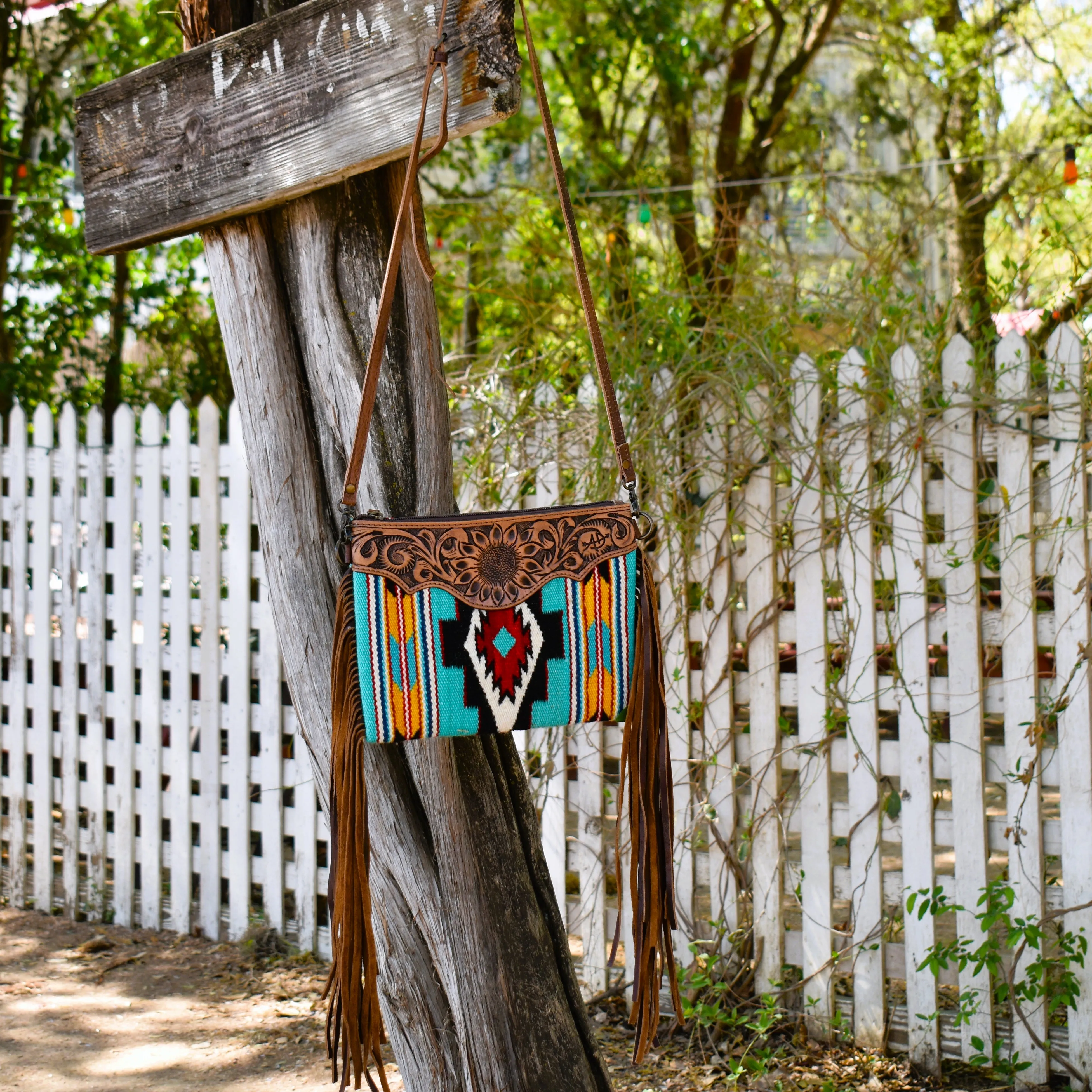 Turquoise Island Cross-body Bag*