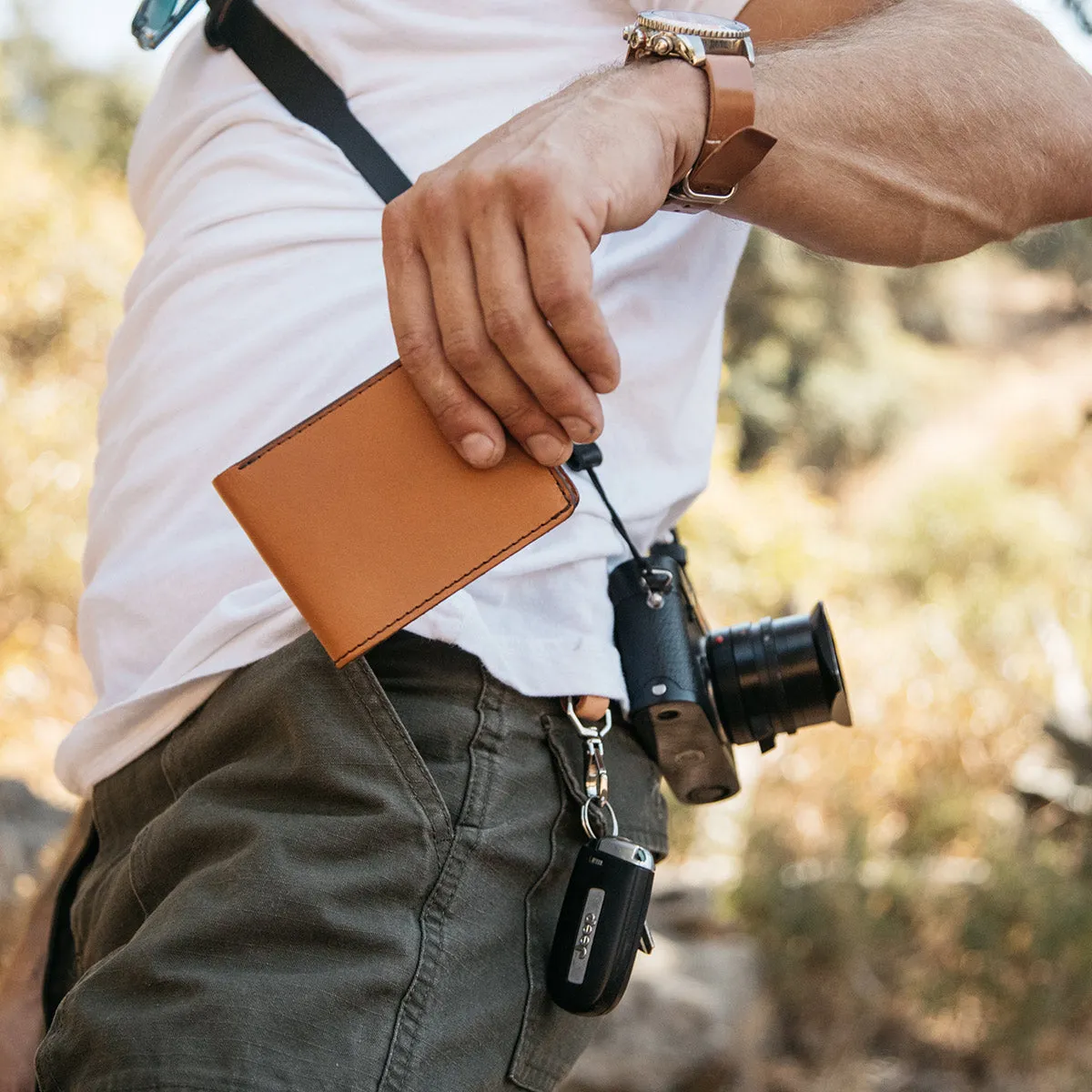 Utility Bifold - Saddle Tan